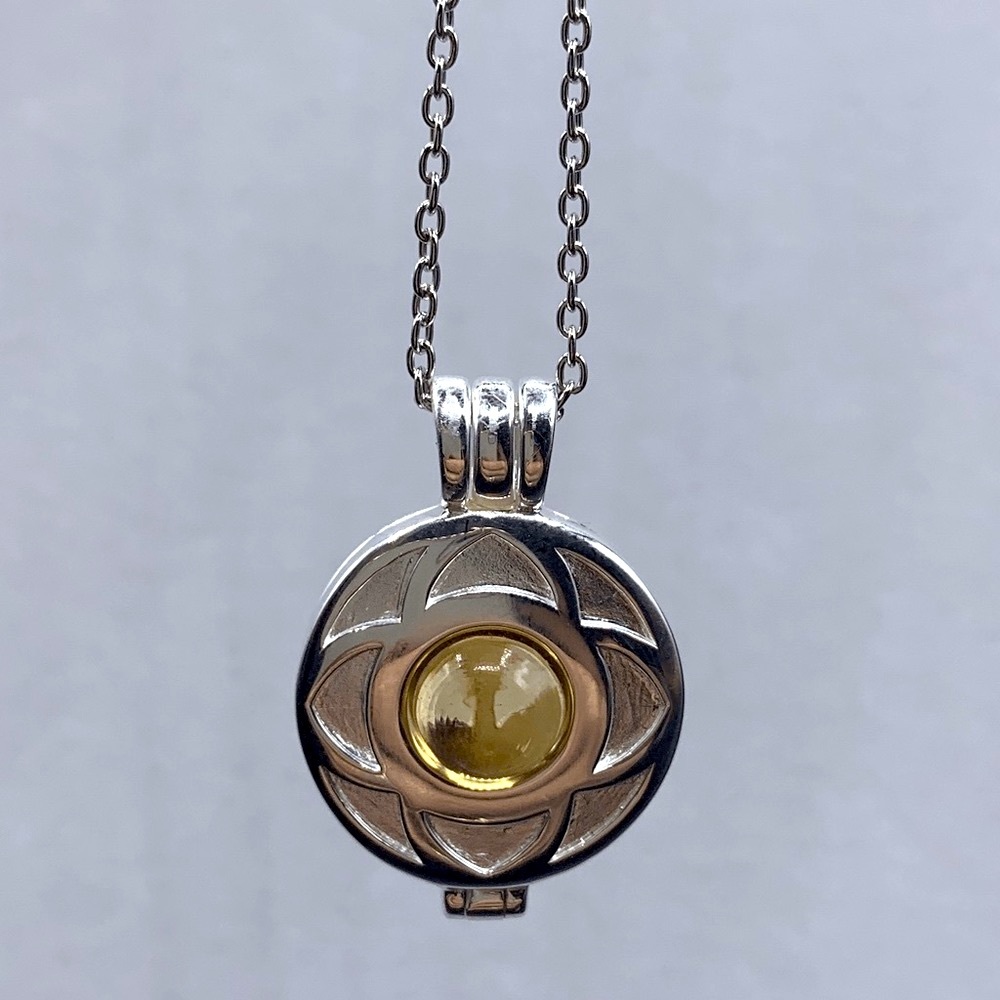 CITRINE Gorgeous LOCKET & STONE pendent.